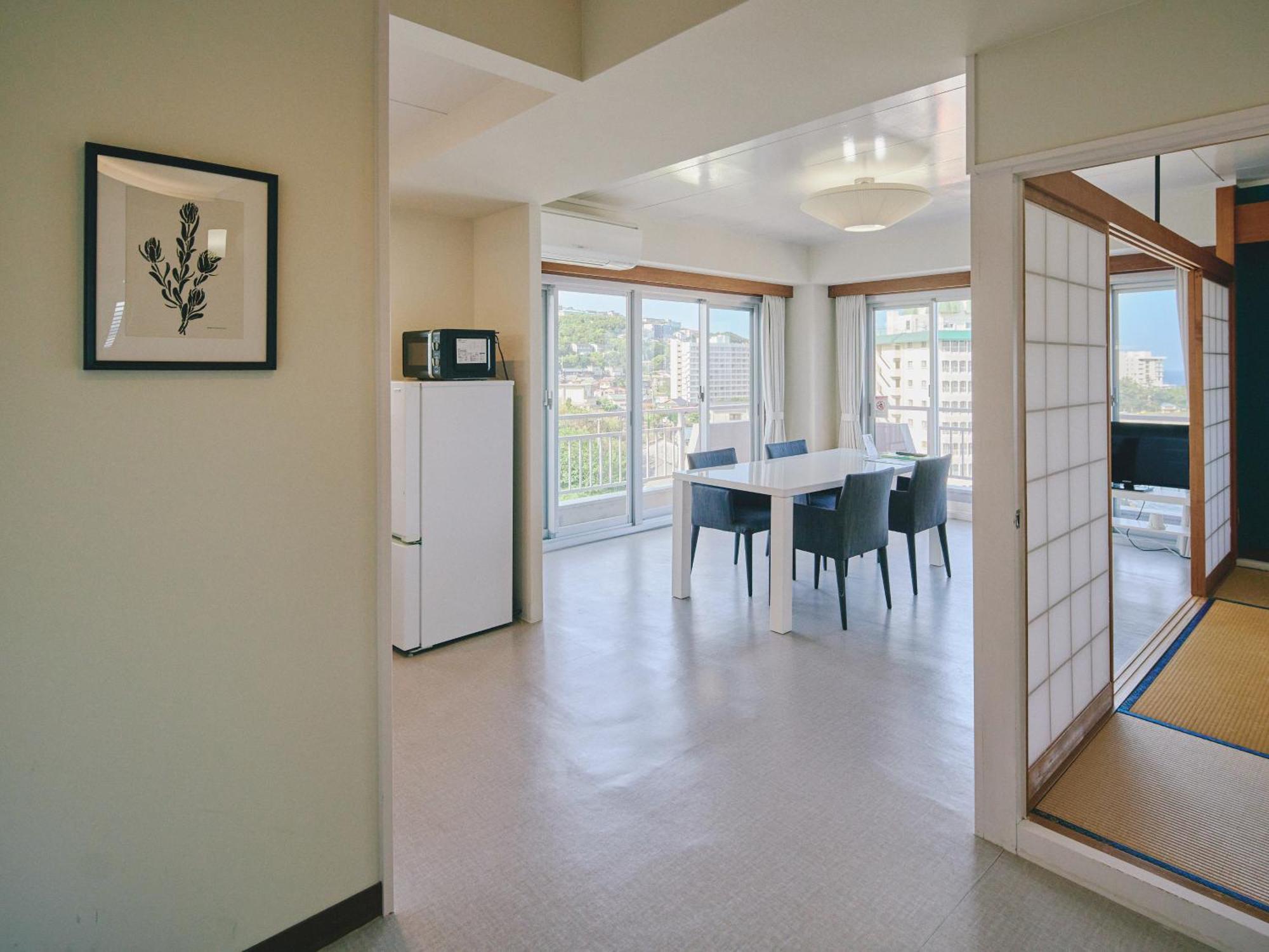 Guest Living Mu Nanki Shirahama Apartment Bagian luar foto