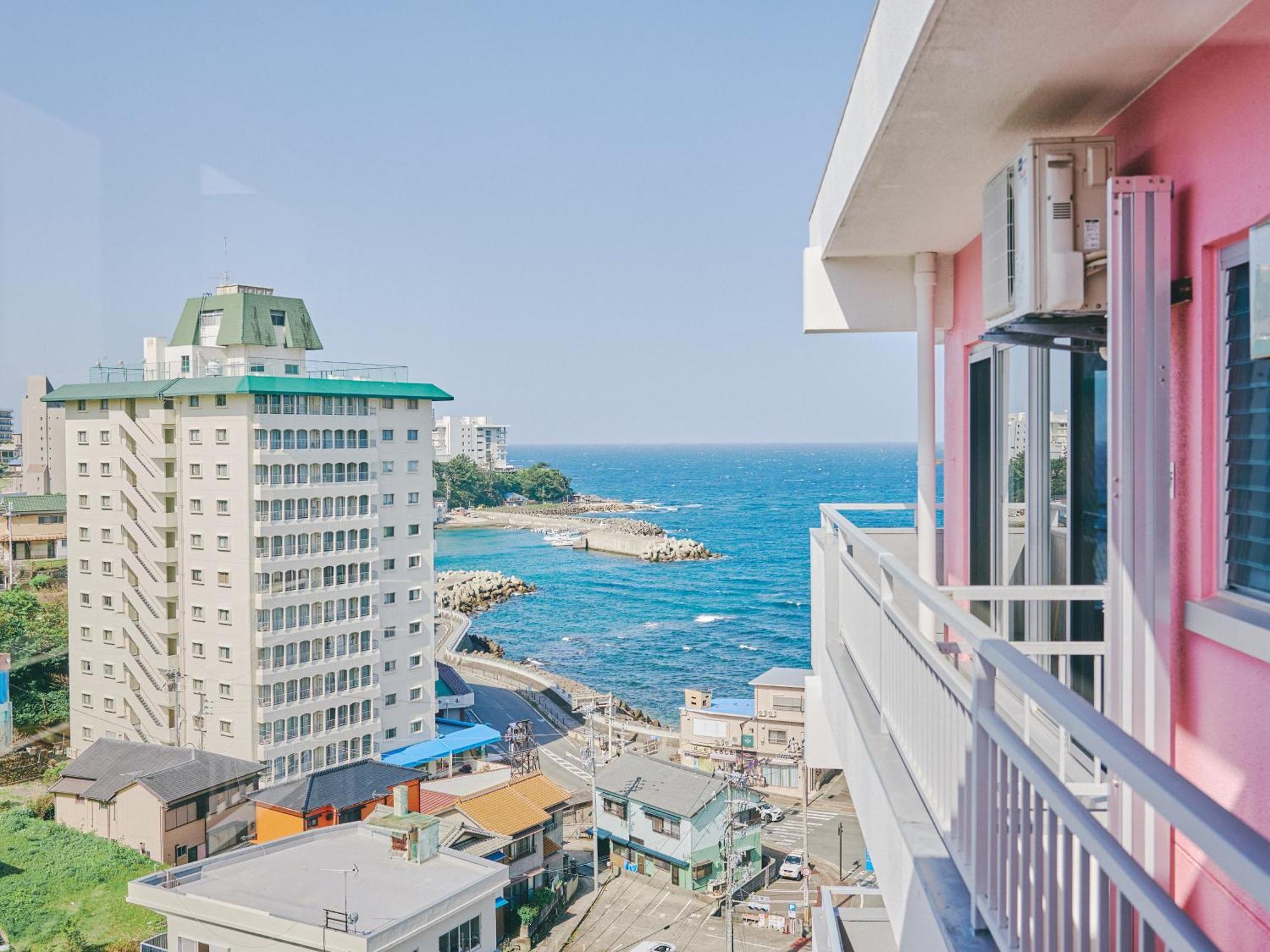 Guest Living Mu Nanki Shirahama Apartment Bagian luar foto