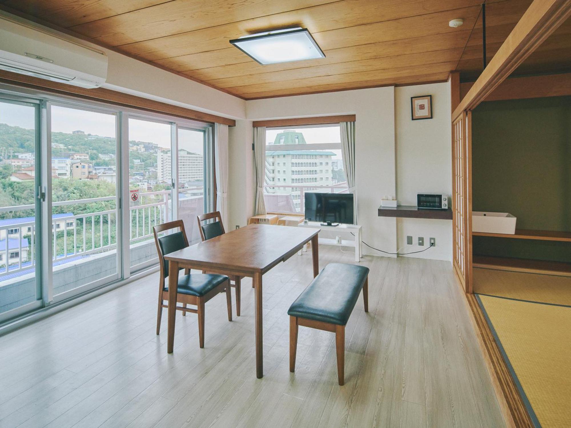 Guest Living Mu Nanki Shirahama Apartment Bagian luar foto